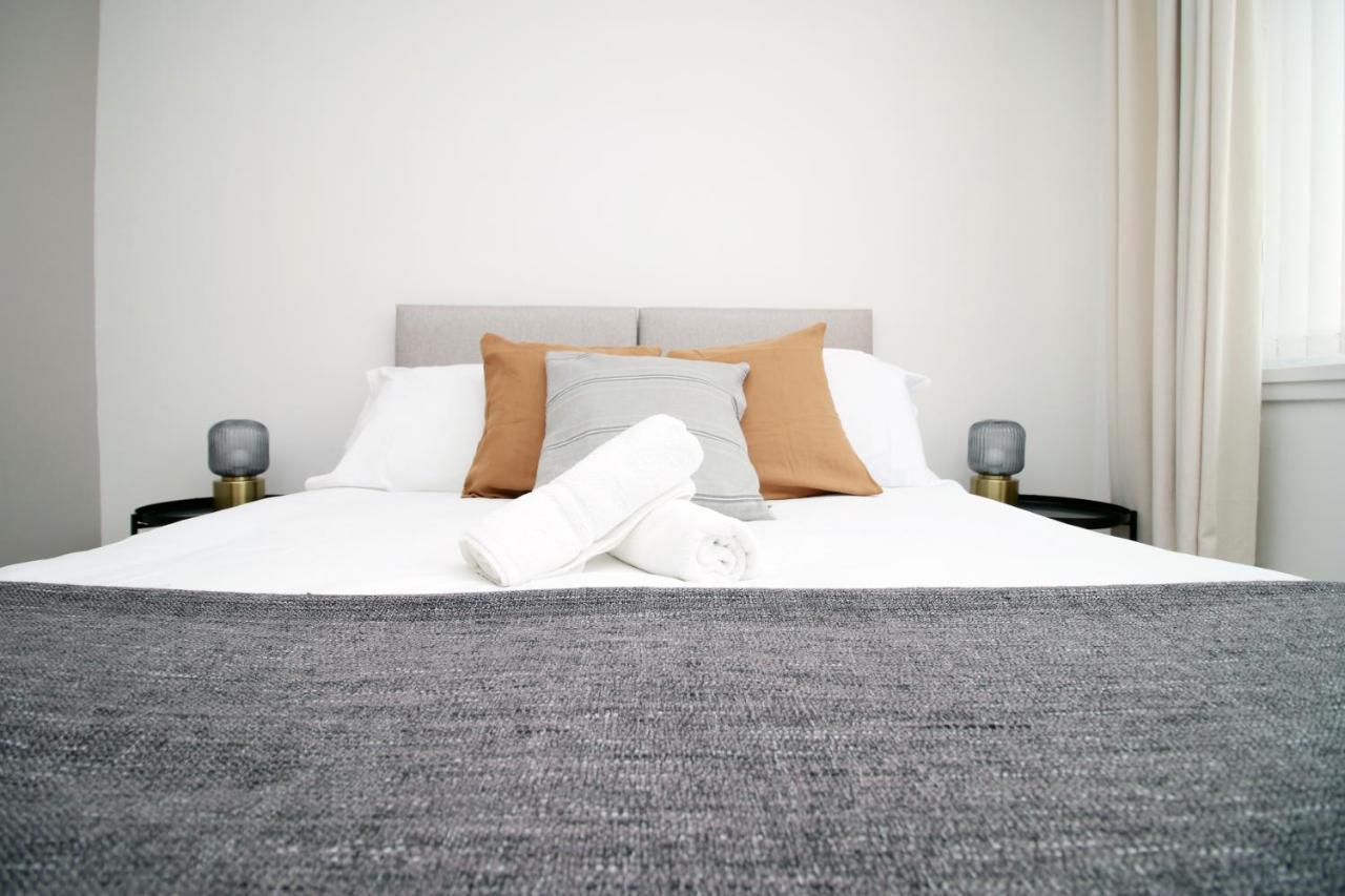 Becky'S Bungalow By Ty Sa -Spacious 4 Bed Bungalow Cardiff Luaran gambar