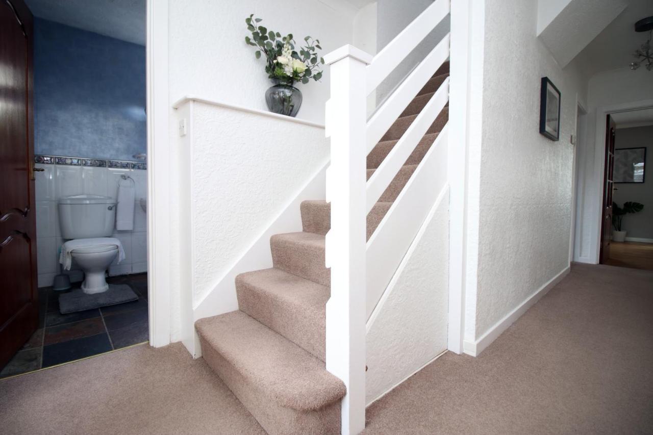 Becky'S Bungalow By Ty Sa -Spacious 4 Bed Bungalow Cardiff Luaran gambar
