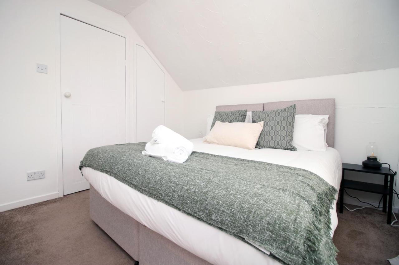 Becky'S Bungalow By Ty Sa -Spacious 4 Bed Bungalow Cardiff Luaran gambar