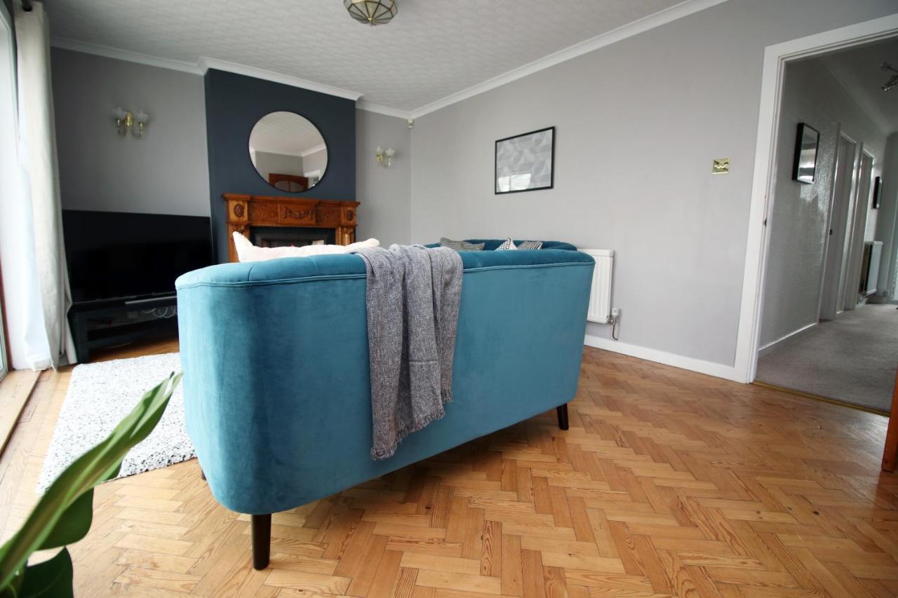 Becky'S Bungalow By Ty Sa -Spacious 4 Bed Bungalow Cardiff Luaran gambar
