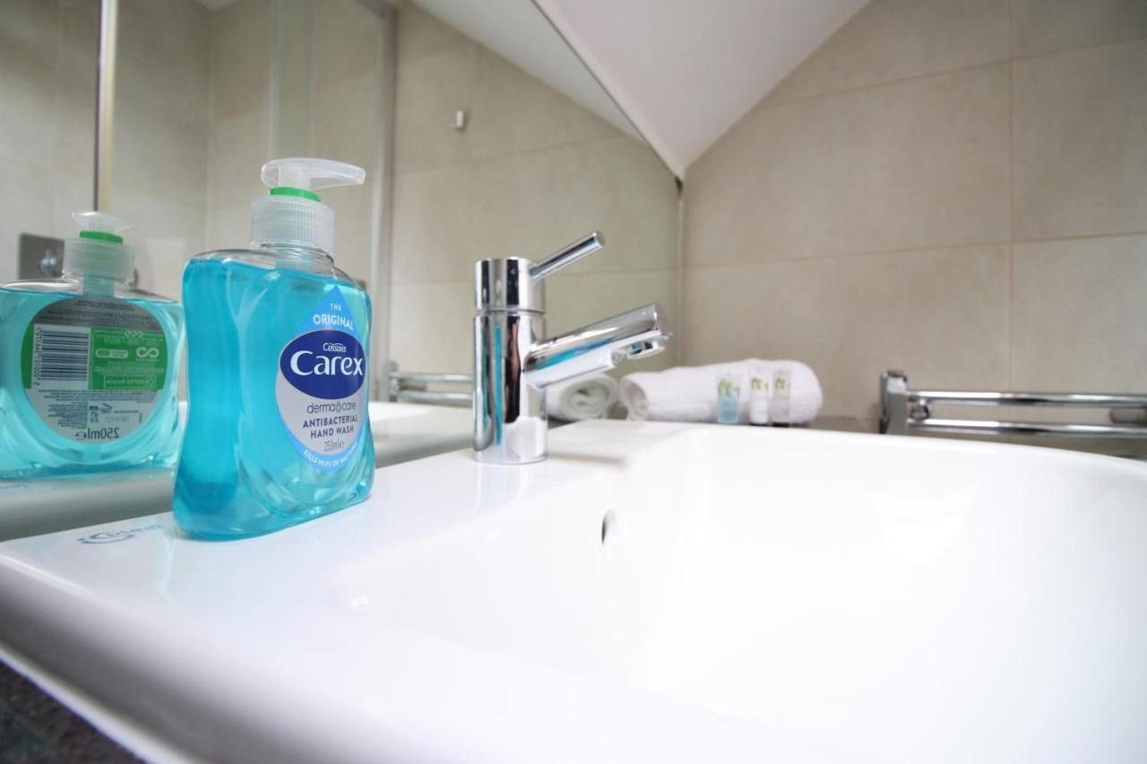 Becky'S Bungalow By Ty Sa -Spacious 4 Bed Bungalow Cardiff Luaran gambar
